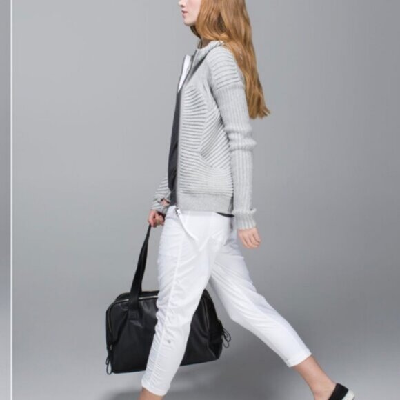 Lululemon Street To Studio Pant II White like new - Picture 4 of 13